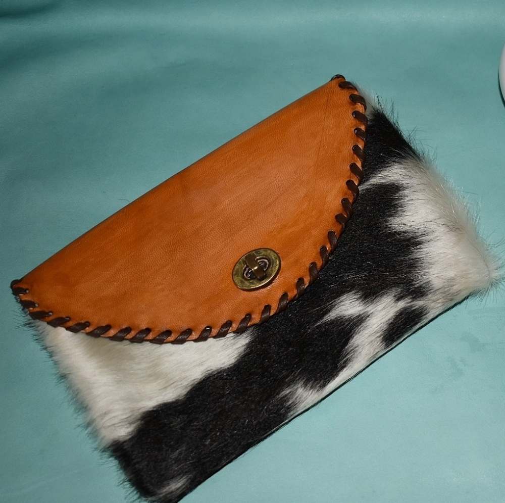 Cowhide clutch 🐄